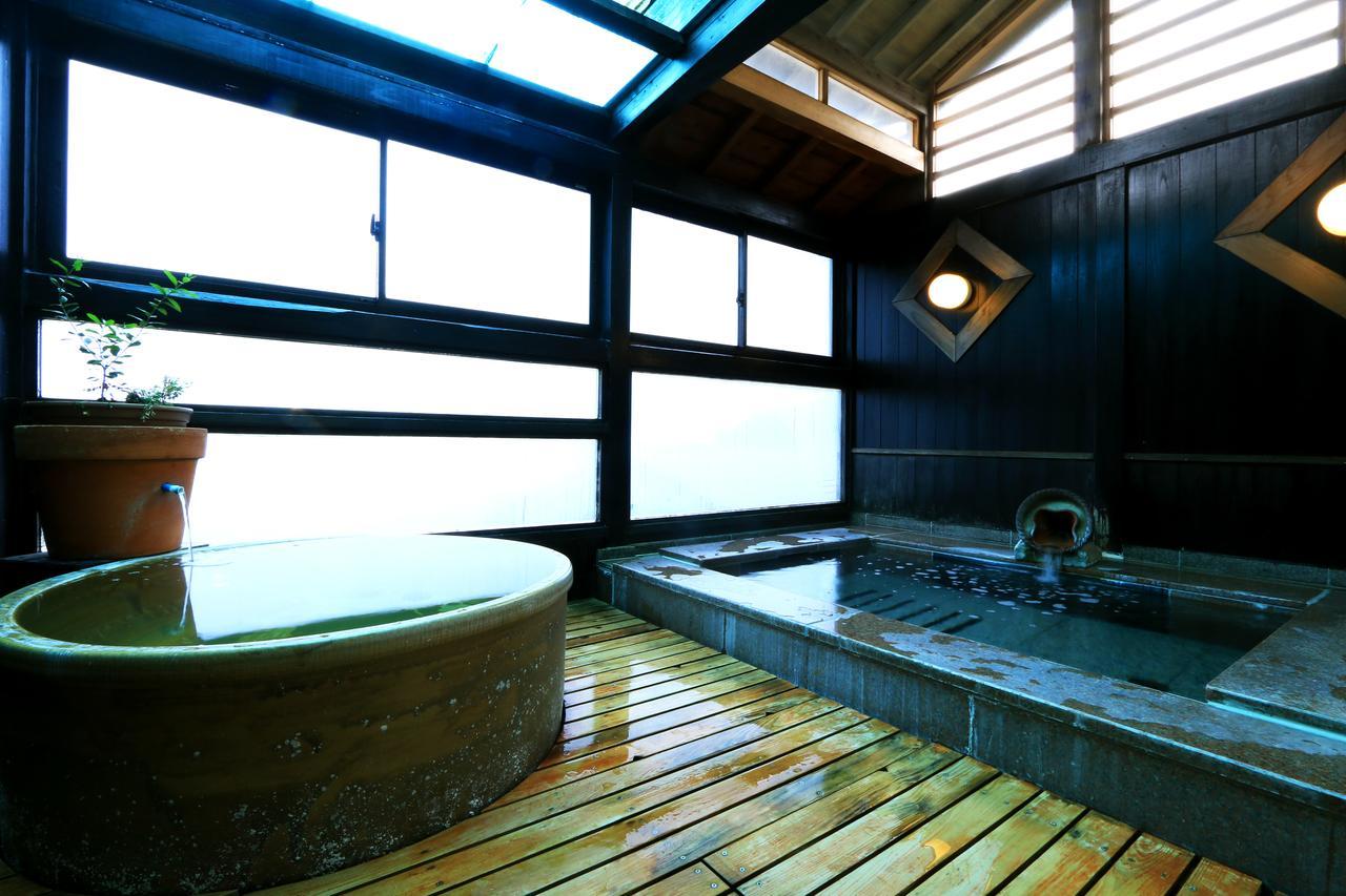 Ryokan Umi No Hana 丰冈市 外观 照片
