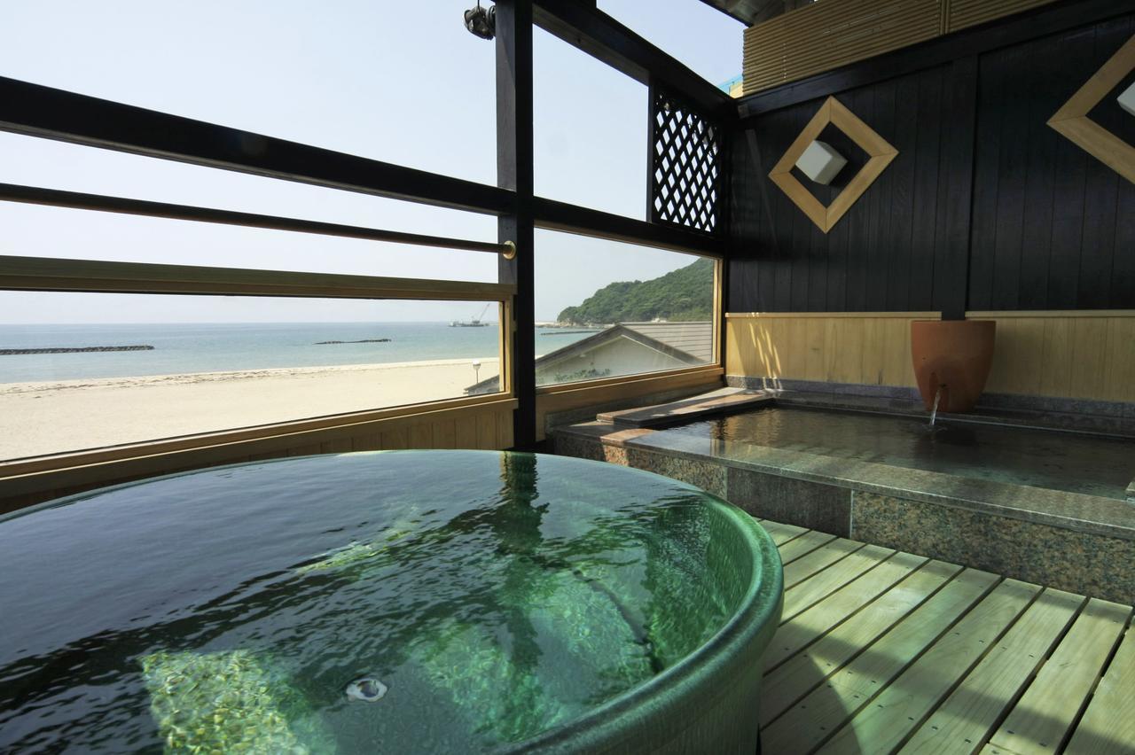 Ryokan Umi No Hana 丰冈市 外观 照片